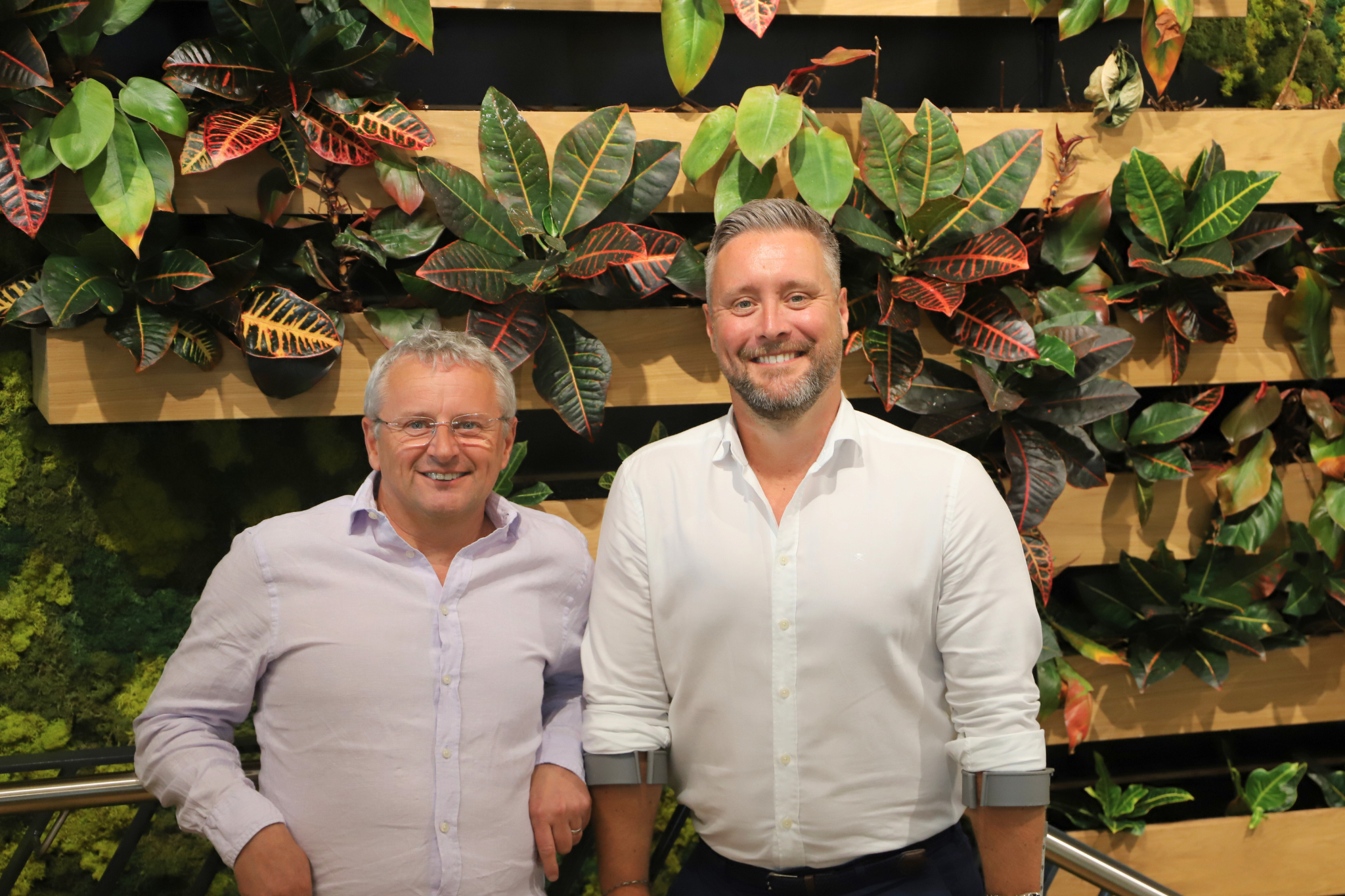 Malcolm Seagrave (UK MD) and Derek Gibb (Commercial Director).