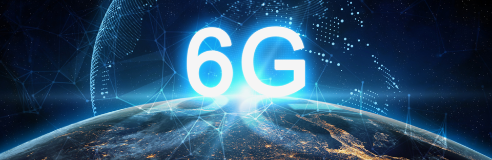 Role of 6G in Technological Breakthroughs & Growth