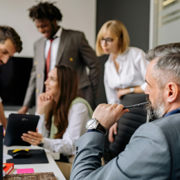 business-leaders-working-on-a-problem