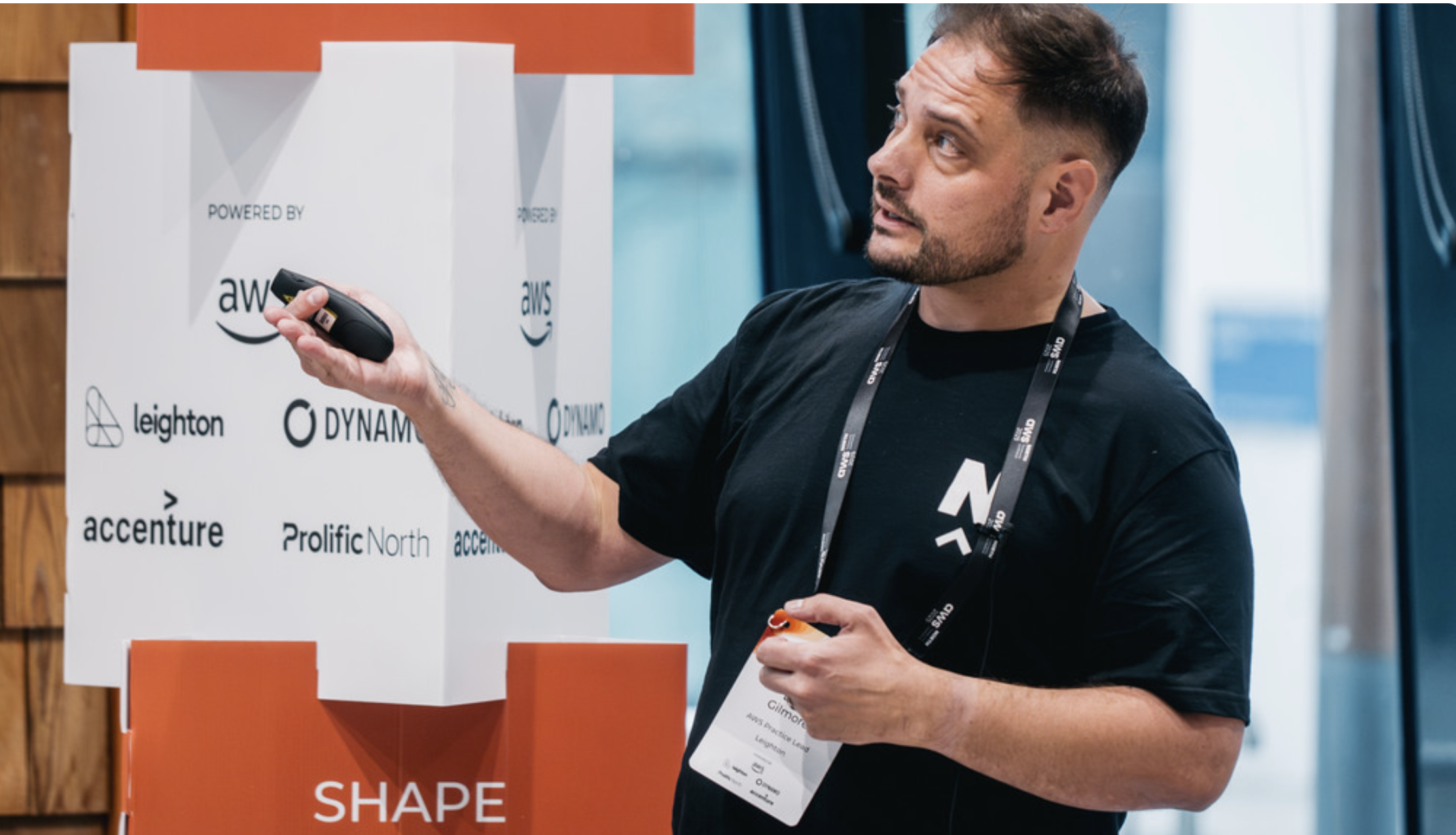 Leighton AWS Community Lead, Lee Gilmore, delivering a talk at AWS North Community Conference 2025
